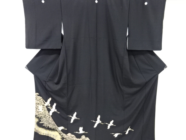 アンティーク　松原に群鶴模様刺繍留袖(比翼付き)